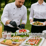 Chef pregătind platouri pentru catering la eveniment în aer liber